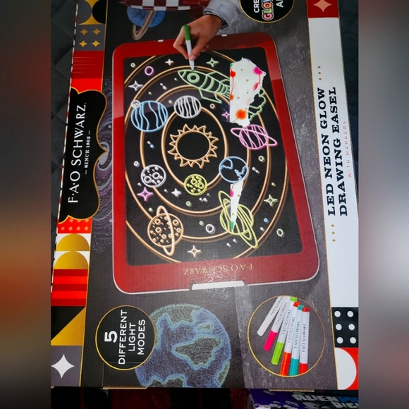 I can't pronounce the name Toys Led Neon Glow Drawing Easel W Five